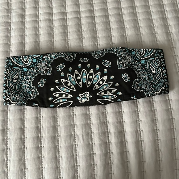 Black headband - Picture 1 of 2